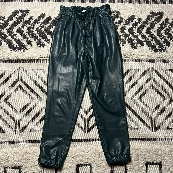 Women’s Abercrombie & Fitch Green Faux Leather Joggers Size S - Picture 2 of 5